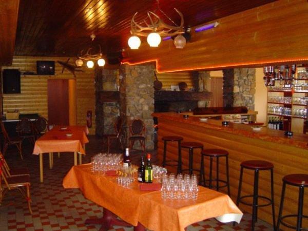 Hotel Le Tuc De L'Etang Boutx Esterno foto