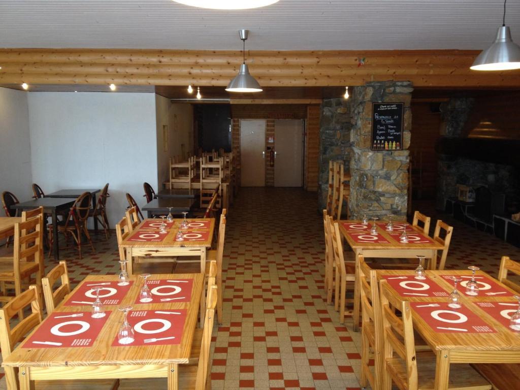 Hotel Le Tuc De L'Etang Boutx Esterno foto